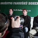 Tiskovka Družstva fanoušků Bohemians, 23.3. 2005 (zleva Jiří Dienstbier, Antonín Jelínek, Milan Šimáček, Antonín Panenka)